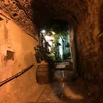 La Finestrella Di Montalto B&B 3*