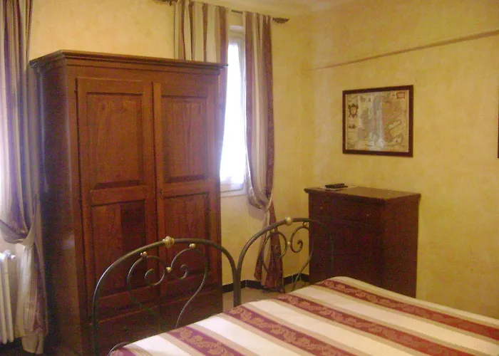 Bed and Breakfast La Finestrella Di Montalto 3*
